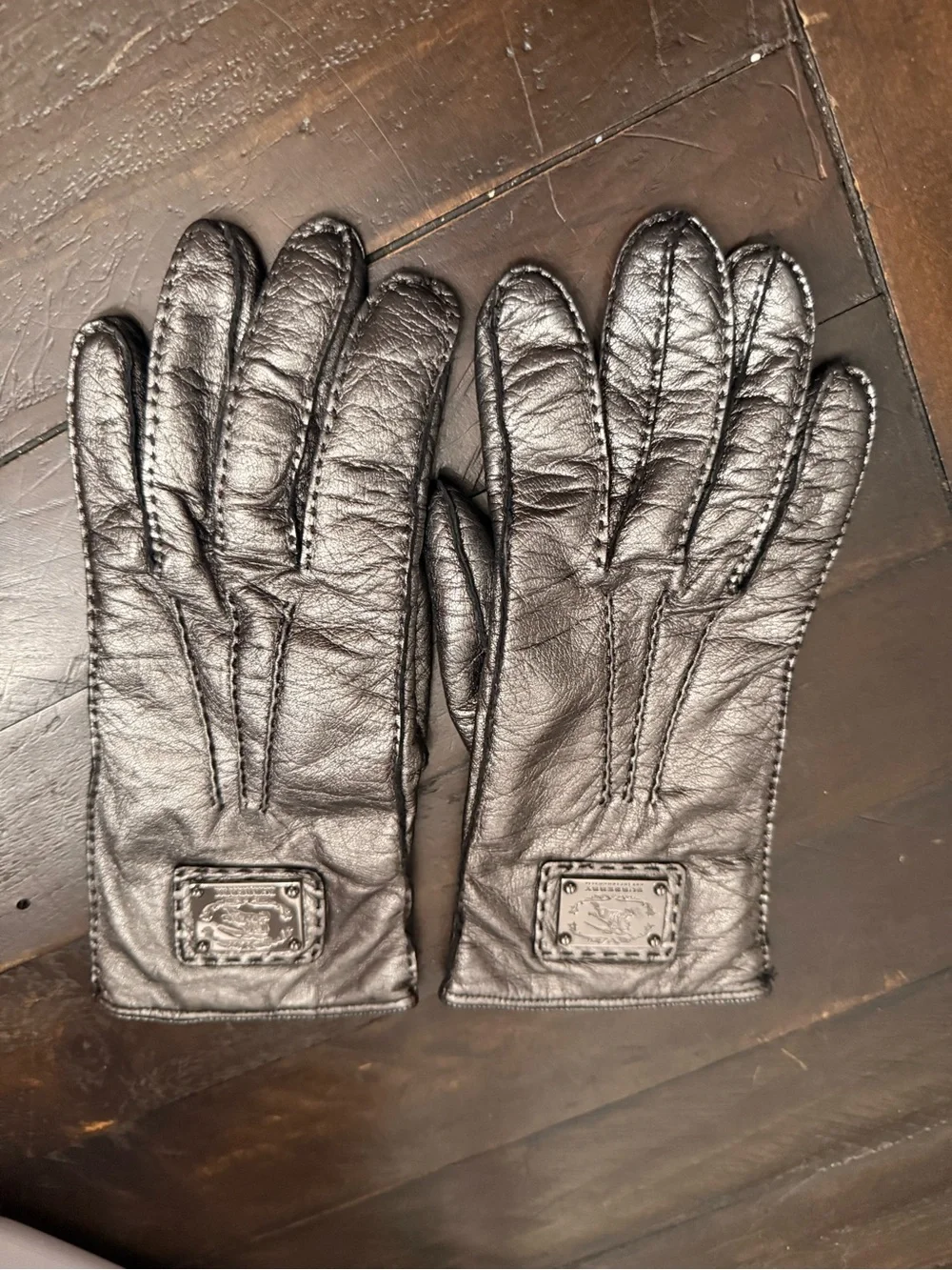 Burberry grey Leather womens size 7 Gloves with Logo Plaque 100% deerskin
